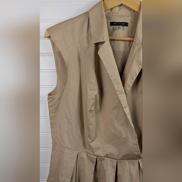 TOMMY HILFIGER Sleeveless Knee-Length Fit and Flare Pleated Cotton Dress 12 - Picture 4 of 12